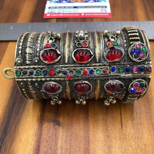 Load image into Gallery viewer, Afghan Cuff, Afghan Tribal Vintage Big Red Glass Stone Handcuff
