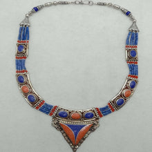 Load image into Gallery viewer, Ethnic Handmade Nepalese Stones Tribal Choker Necklace
