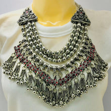 Load image into Gallery viewer, Vintage Beaded Layered Choker Necklace With Red Glass Stones
