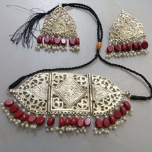 Load image into Gallery viewer, Bohemian Tribal Amulet Choker with Jewellery Set
