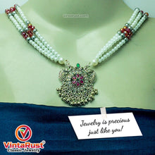 Load image into Gallery viewer, Multicolor Beaded Chain Necklace With Silver Motif Pendant

