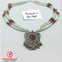 Load image into Gallery viewer, Multicolor Beaded Chain Necklace With Silver Motif Pendant
