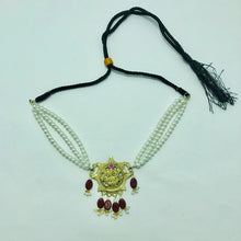 Load image into Gallery viewer, Multilayers Pearls Beaded Choker Necklace With Stones
