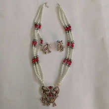 Load image into Gallery viewer, Pearls Beaded Chain Jewelry Set
