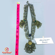 Load image into Gallery viewer, Silver Kuchi Tassels Pendant Necklace With Glass Stones
