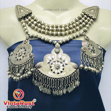Load image into Gallery viewer, Silver Kuchi Vintage Three Massive Dangling Pendants Necklace
