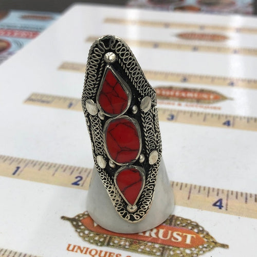 Three Stones Kuchi Ring