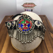 Load image into Gallery viewer, Traditional Matha Patti With Multicolor Glass Stone
