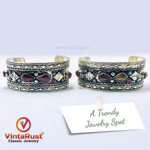 Vintage Tribal Boho Cuff inlaid With Brown Stones