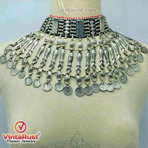 Tribal Choker Necklace With Fish Motifs