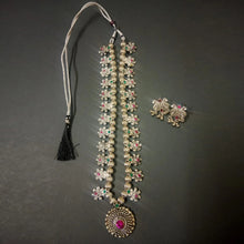 Load image into Gallery viewer, Tribal Bohemian Handmade Jewelry Set
