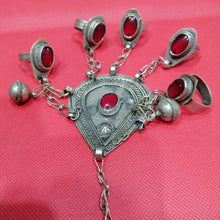 Load image into Gallery viewer, Tribal Handmade Antique Hath Panjas
