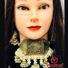 Load image into Gallery viewer, Amulet Cum Choker Style Necklace And Earrings With Jwellery set
