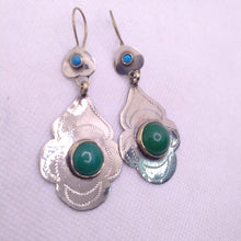 Load image into Gallery viewer, Turkman Style Tribal Dangling Earring
