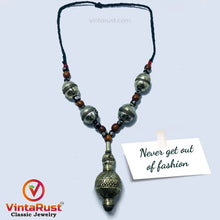 Load image into Gallery viewer, Vintage Tribal Beaded Necklace
