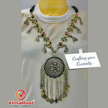 Load image into Gallery viewer, Vintage Pendant Necklace With Glass Stones and Tassels
