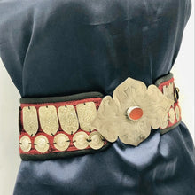 Load image into Gallery viewer, Vintage Turkman Belly Belt With Motif and Glass Stone
