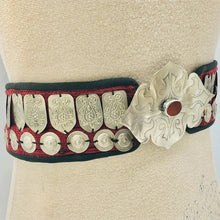 Load image into Gallery viewer, Vintage Turkman Belly Belt With Motif and Glass Stone
