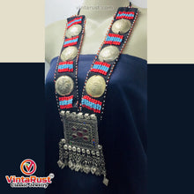Load image into Gallery viewer, Turkmen Handmade Pendant Necklace With Beads and Tassels
