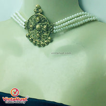 Load image into Gallery viewer, White Pearls Beaded Choker Necklace With Earrings and Ring
