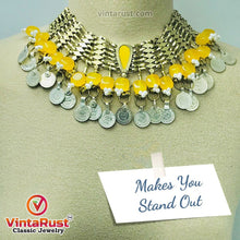 Load image into Gallery viewer, Yellow Choker Necklace With Beads and Glass Stones
